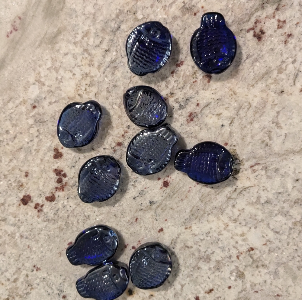 Blue Iridescent Fish Shaped Glass Filler 10 Pcs Handmade Vase Aquarium Craft VTG